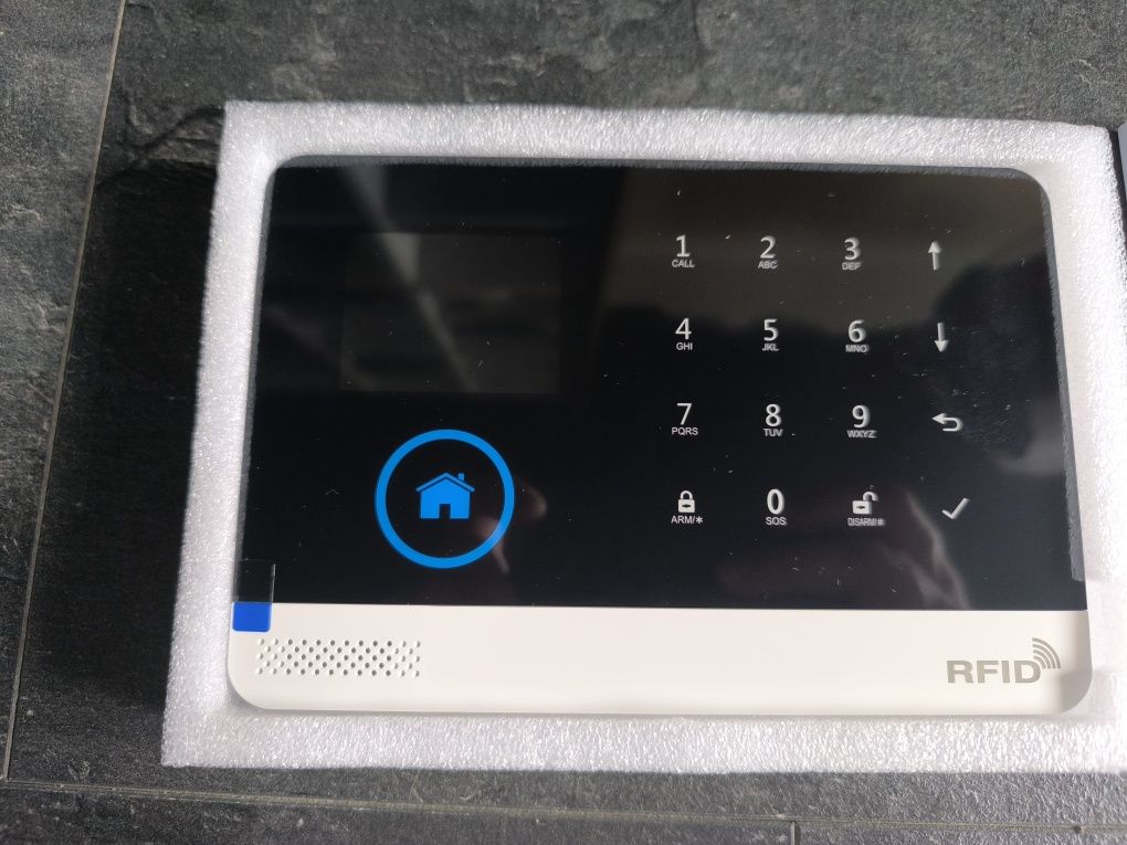 Bezprzewodowy alarm do domu, Gsm, Wi-fi, Aplikacja, czujki, piloty