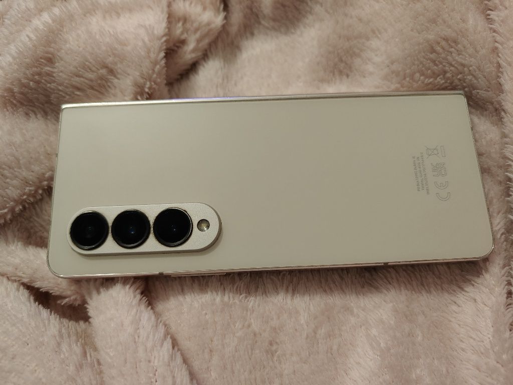 Samsung Galaxy Z Fold 4 uszkodzony 256 GB