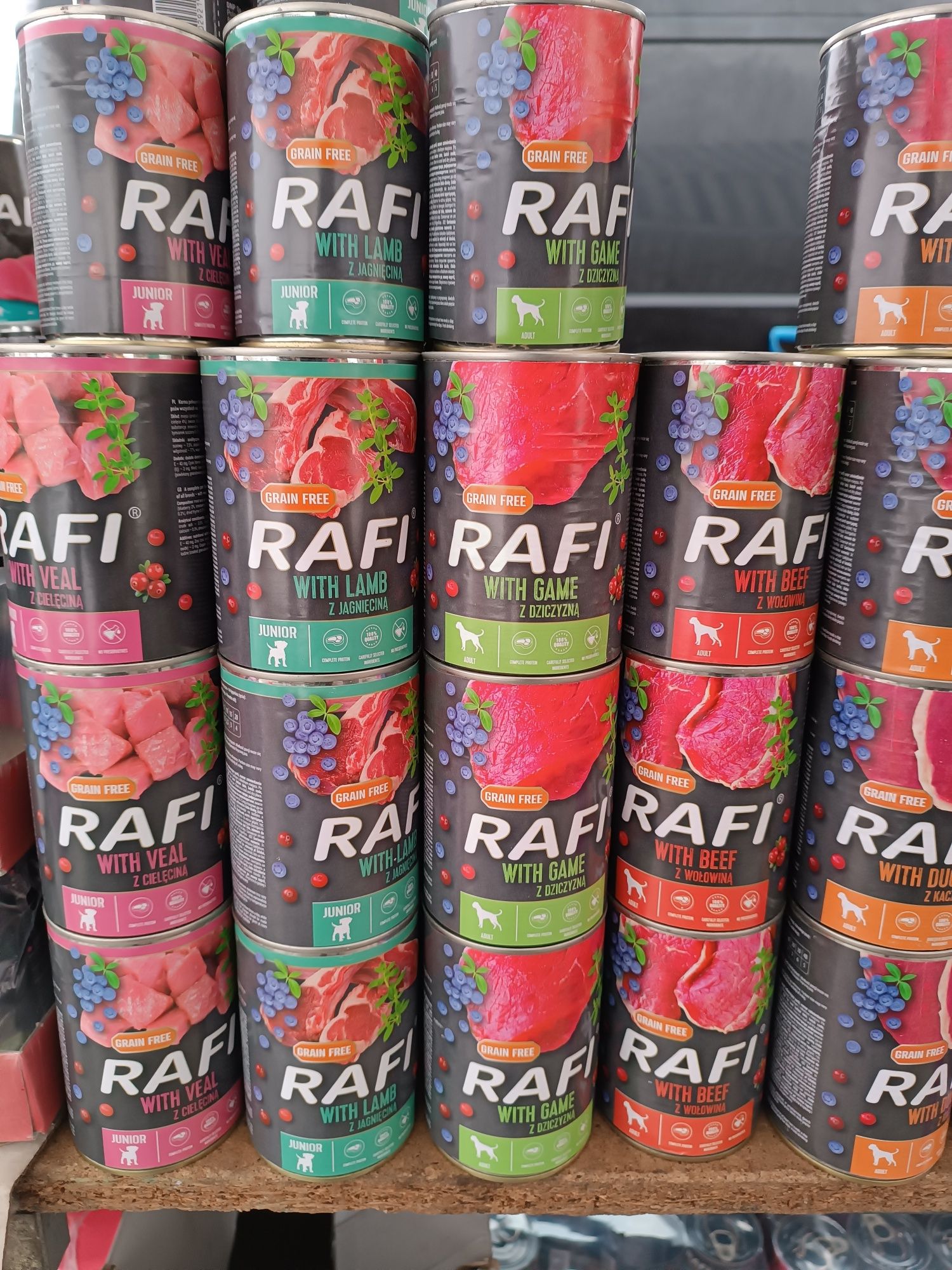 Puszka dla psa Rafi 24x400g mix