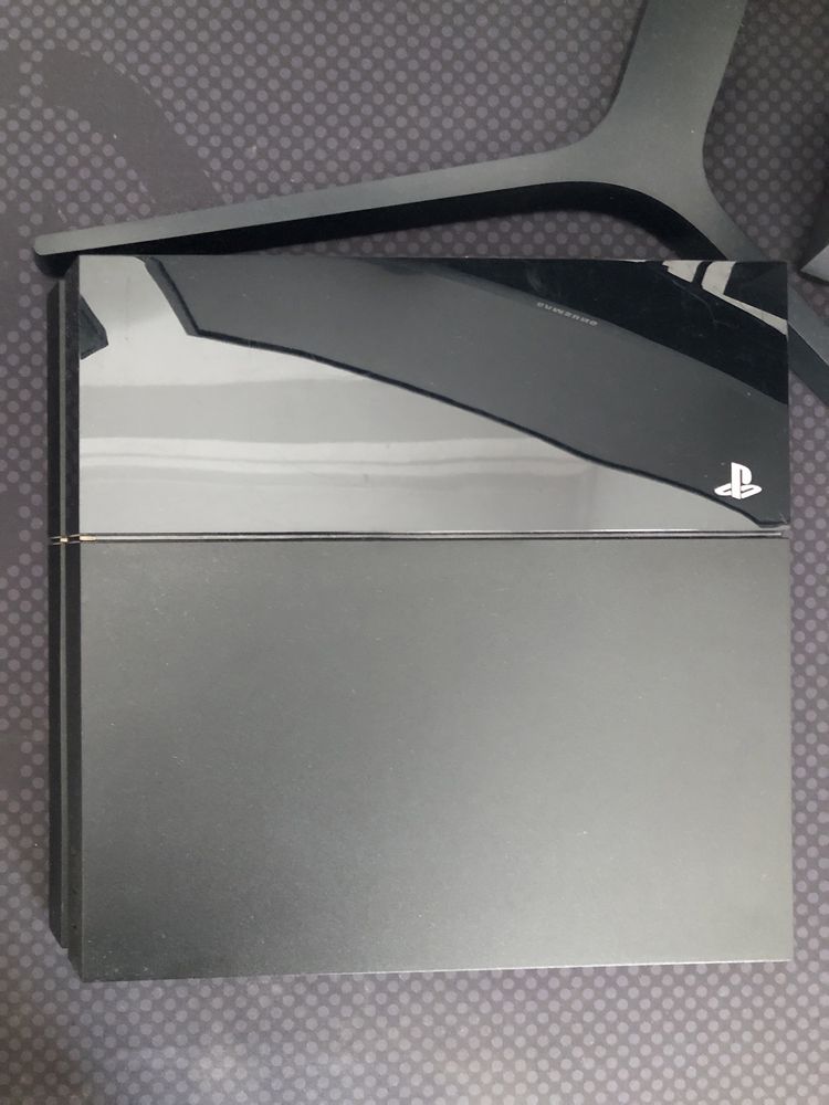 PS4 500GB + Dualshock 4 c/paddles + Headfones Gamer + Jogos