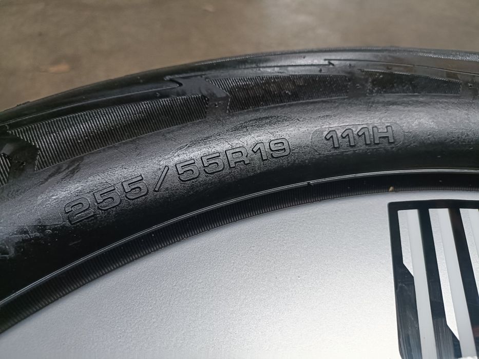 Opony zimowe Goodyear Ultragrip Performance GEN-1 SUV 255/55R19 111H