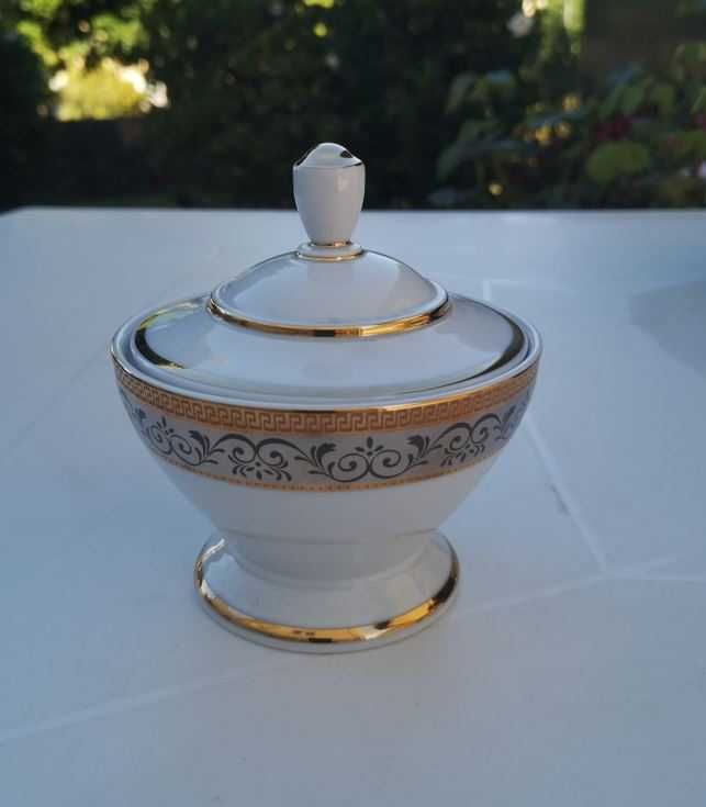 Serviço de jantar + café + chã – Spal