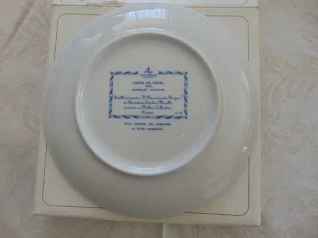 Prato de Natal, porcelana Vista Alegre, ano 2002 - Edição limitada