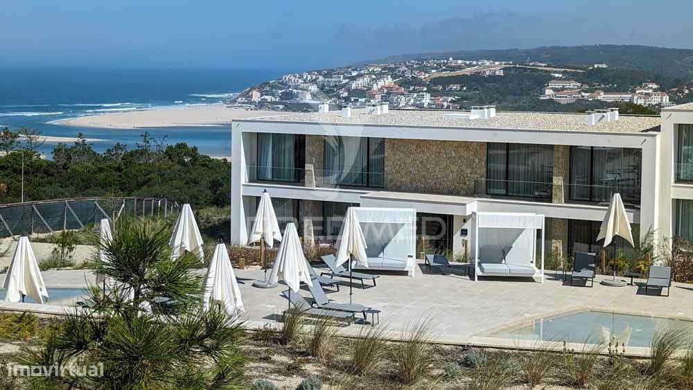 Moradia duplex geminada com 3 quartos no West Cliffs, Óbidos