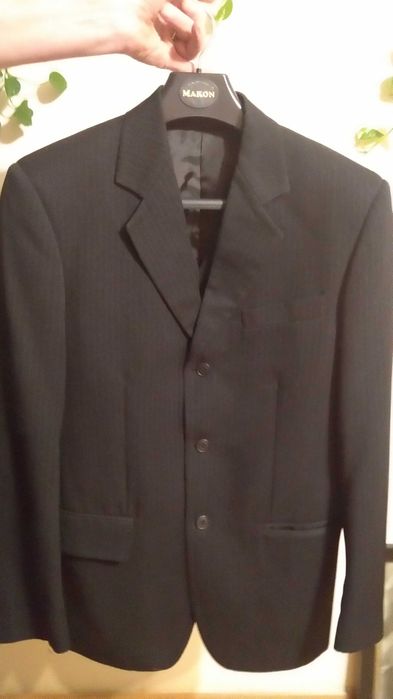 Garnitur 3 częściowy 176/46 ciemny granat delikatne jasne prążki