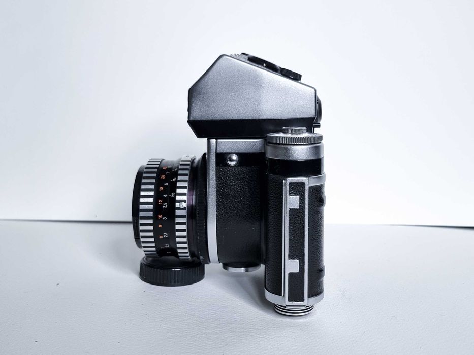 Aparat analogowy PENTACONsix TL  PENTACON six Biometar 2.8/80