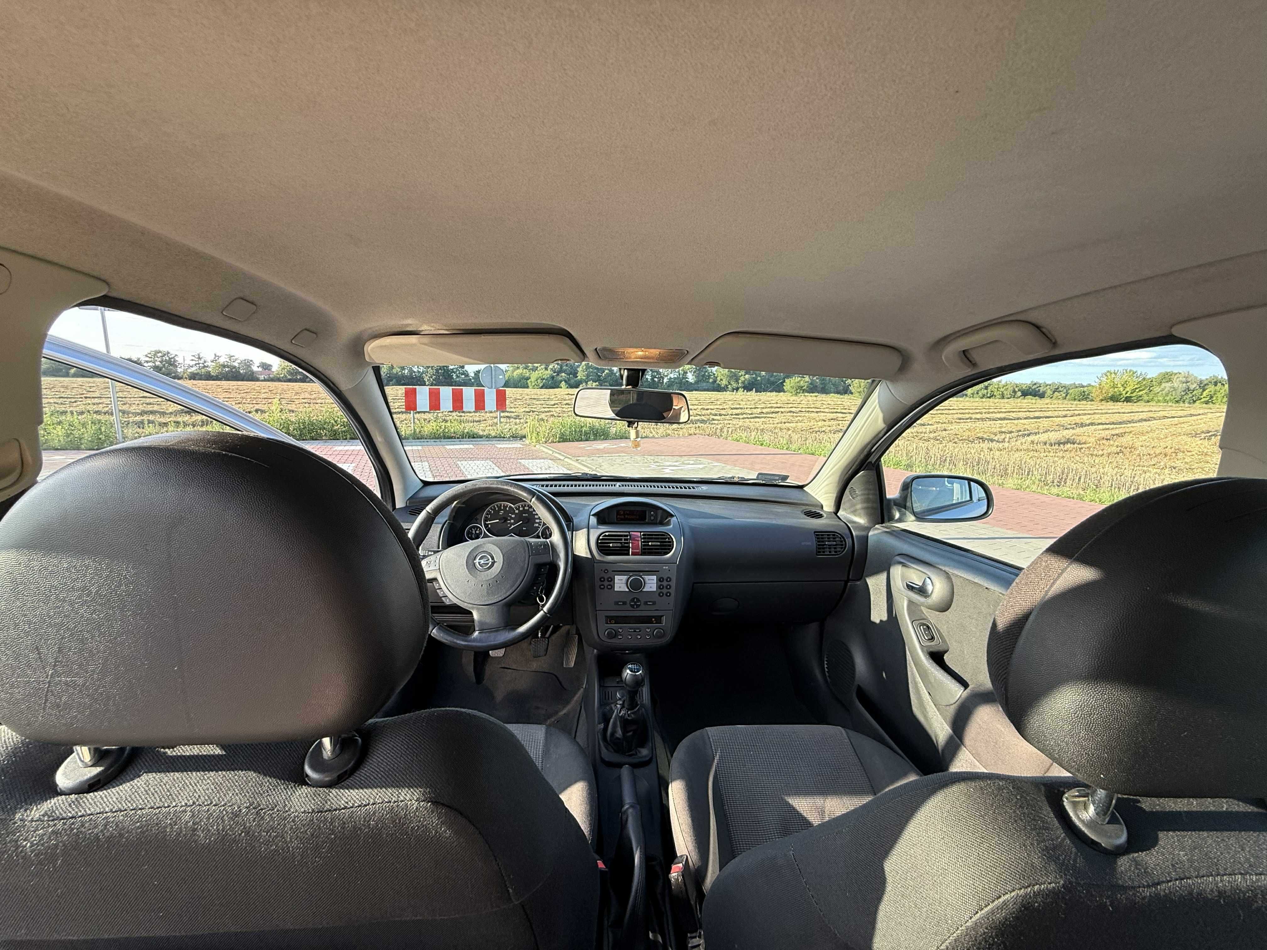 Opel Corsa C 1.3 CDTI 2005 r.