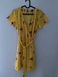 Żółta kopertowa letnia sukienka