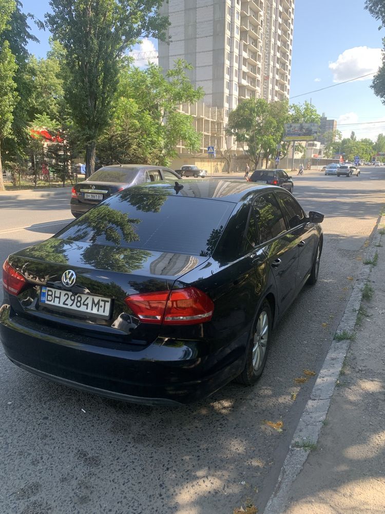 Срочно Volkswagen passat b7