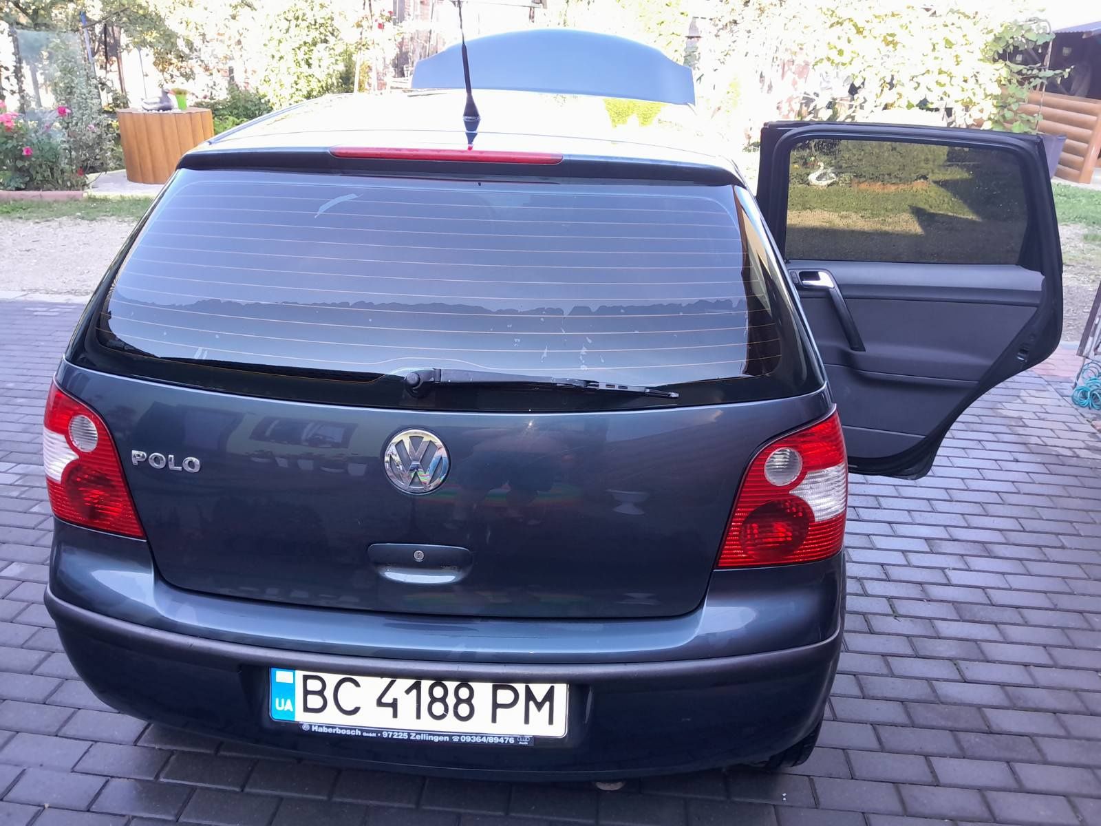 Автомобіль Volkswagen Polo