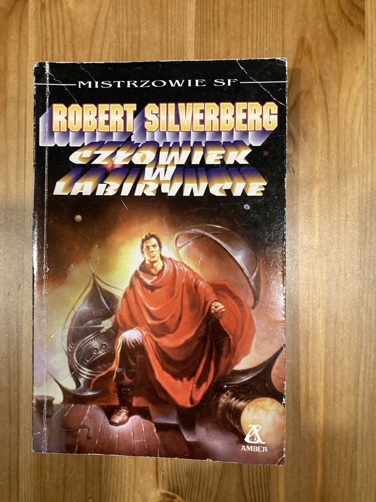 Człowiek w labiryncie#Robert Silverberg