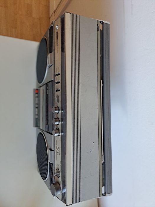 Aiwa cs 600 магнітофон  бумбокс