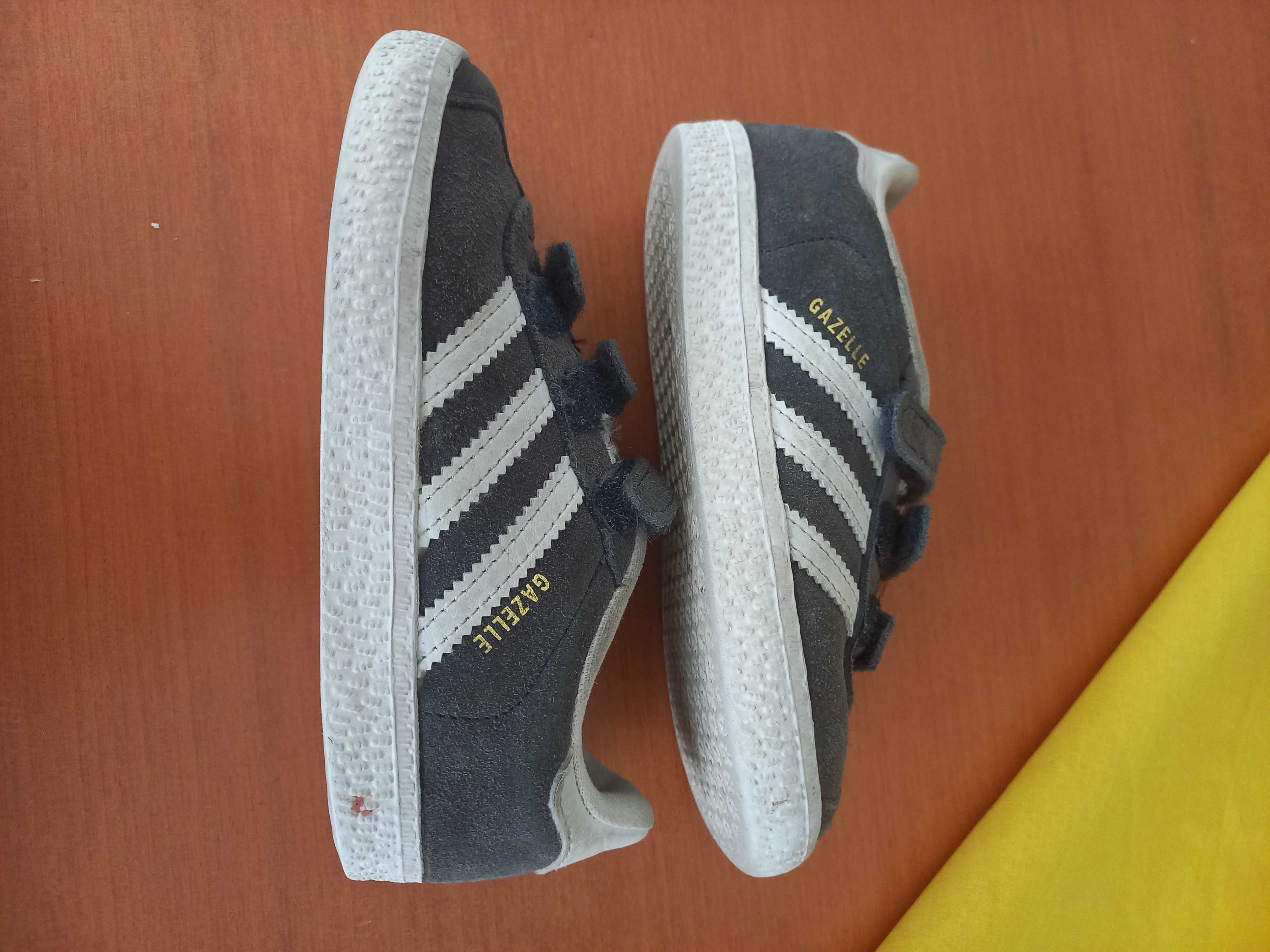 Tenis adidas Gazelle camurça