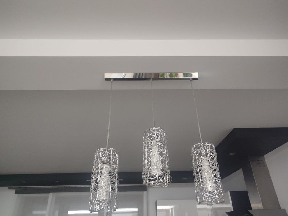 Lampa wisząca srebrna