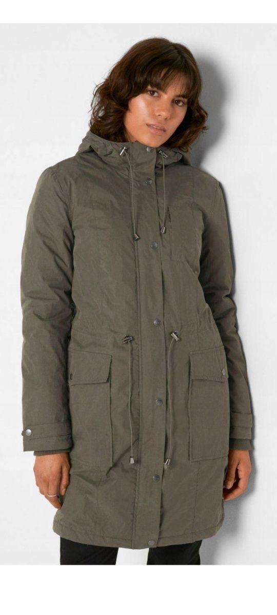 Kurtka parka z kapturem 38