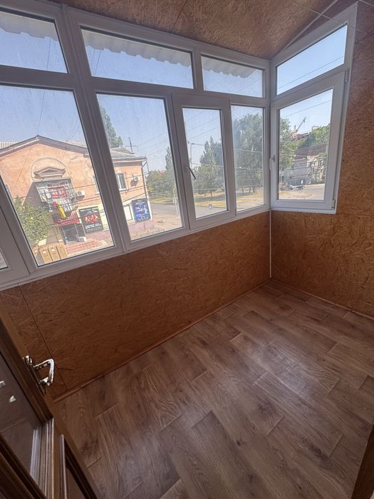 Продаю  4 х комнатную квартиру 9-ая Слободская/ Чигрина/ АВТОНОМКА