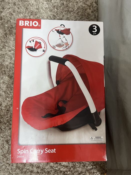 BRIO Spin Carry Seat – преміальна люлька-переноска для ляльок,автокріс