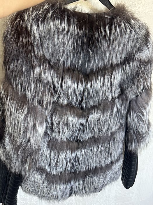 Продам шубу Чернобурка