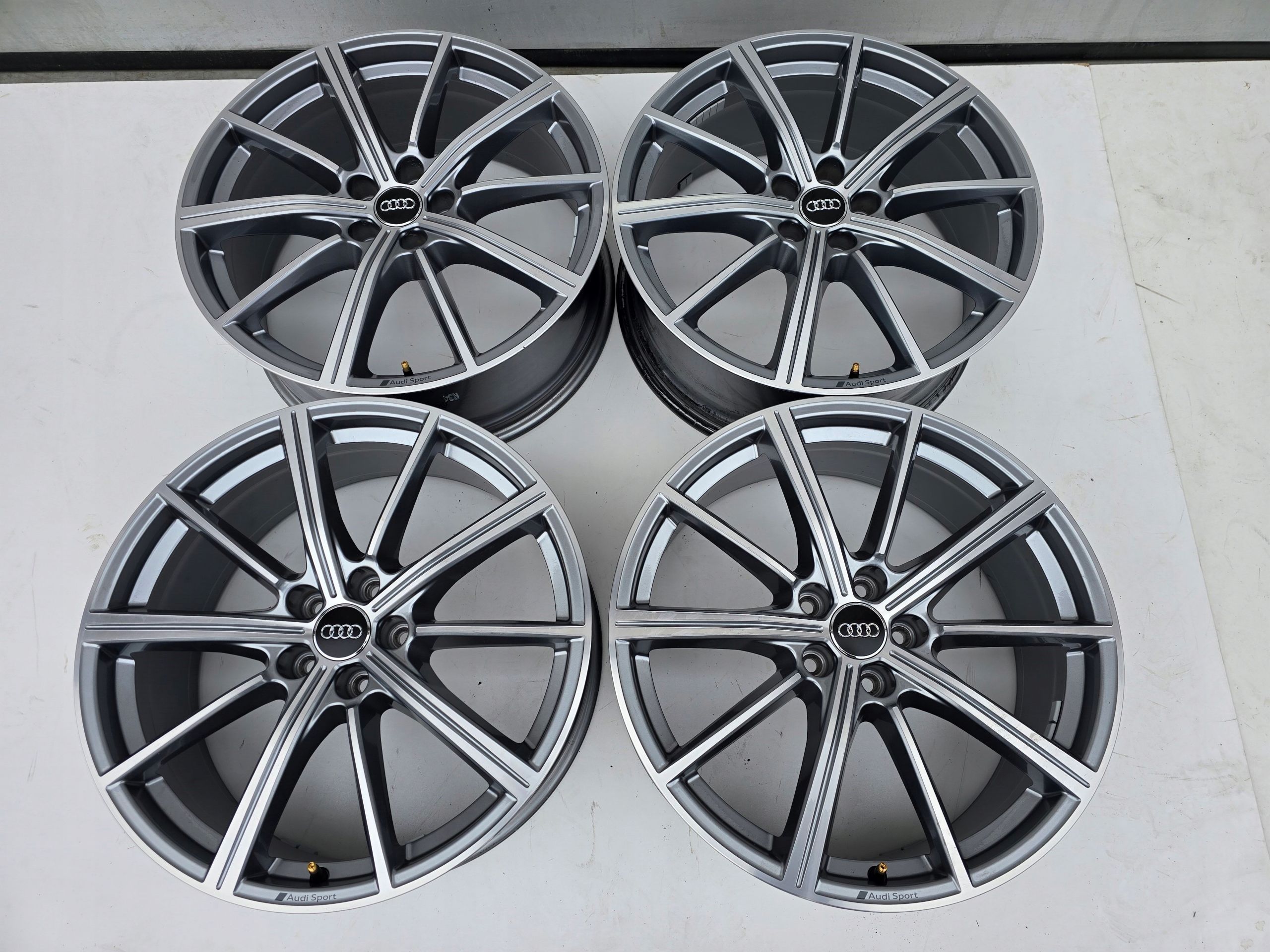 Audi Q5 S6 A6 C8 C7 A7 A8 S8 Q7 e Tron Audi Sport 20" 5x112 ET39…