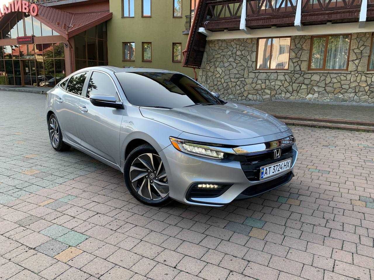 Honda Insight TOURING 2022 гібрид