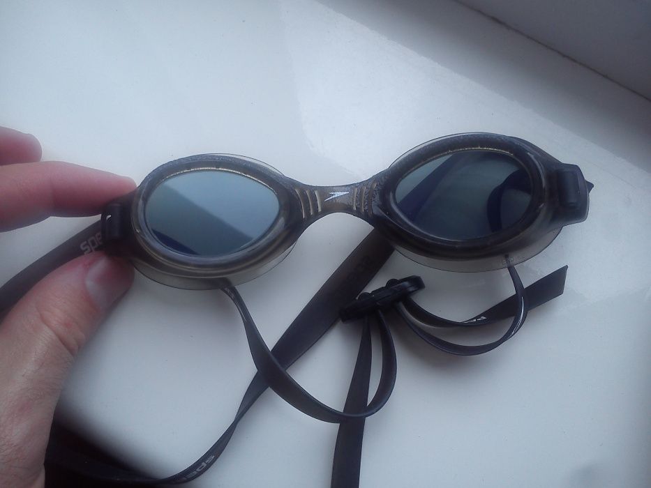 okulary do pływania firmy SPEEDO Pacific