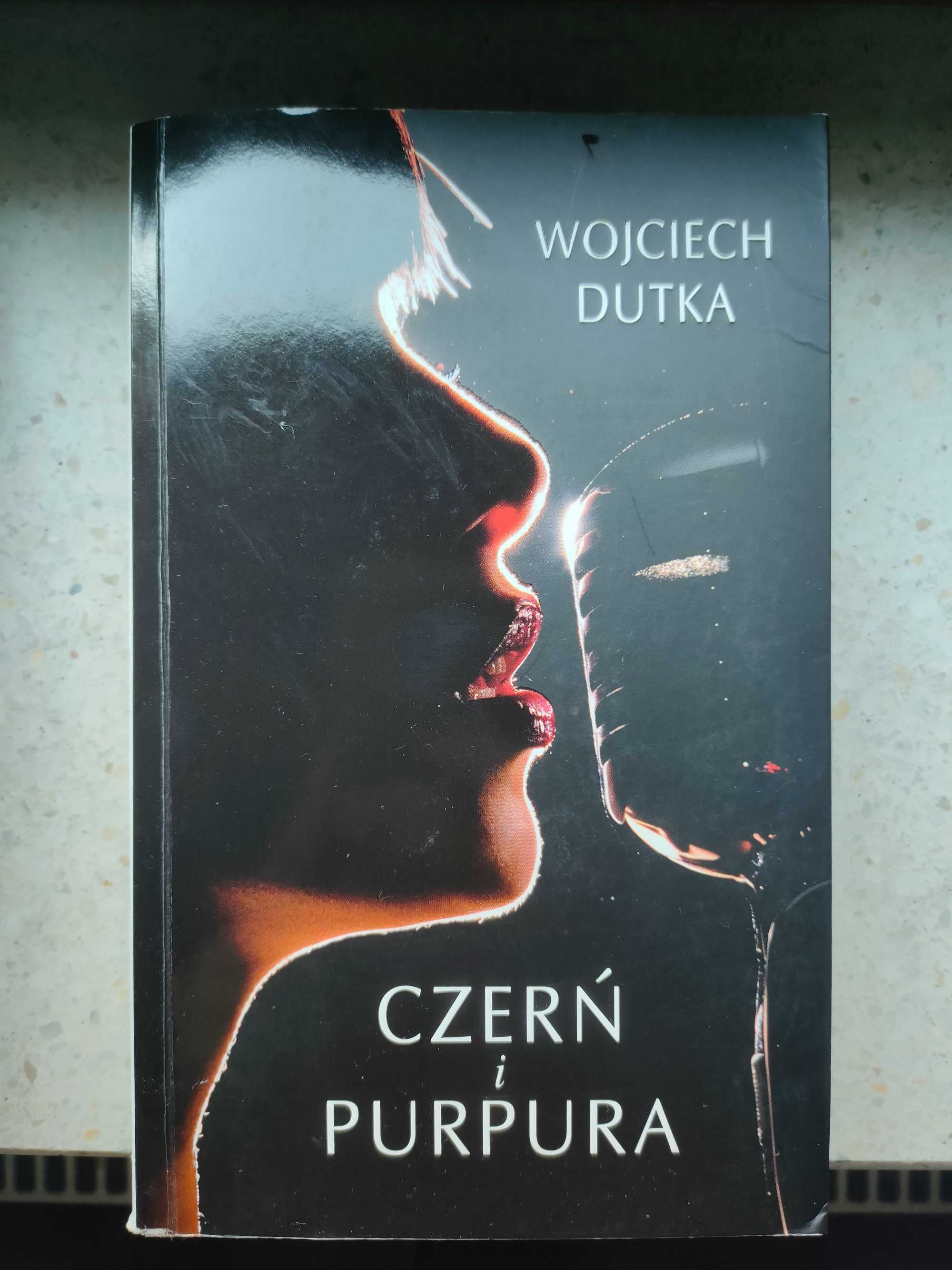Czerń i purpura -  Wojciech Dutka