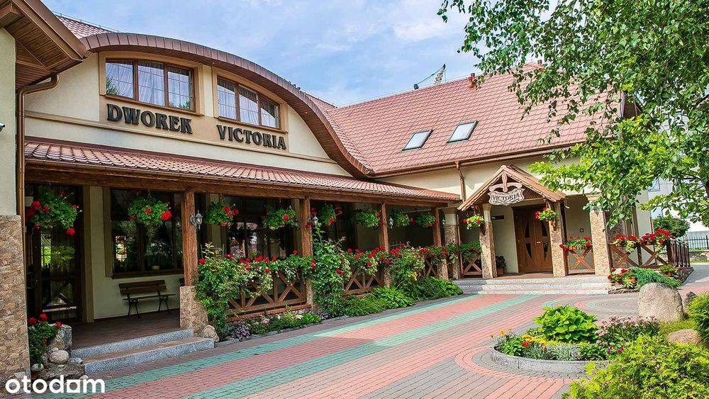 Dworek Victoria, Dom Weselny, Sala bankietowa, pokoje gościnne