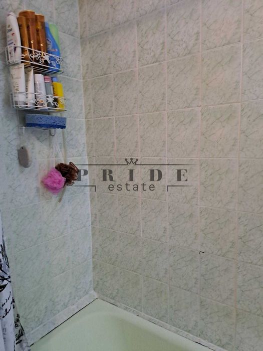 Продаж!2-к квартира на Троєщині.Градинська 10-А