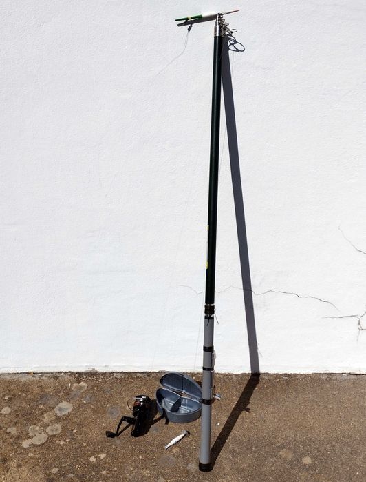 Cana de Pesca com extras