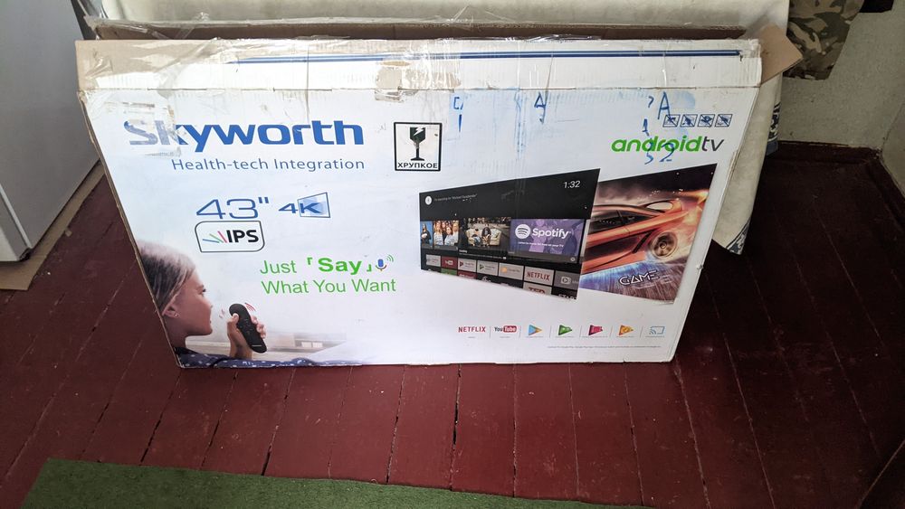Телевізор Skyworth 43" смарт IPS 4K