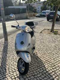 Vespa lx 125 ie