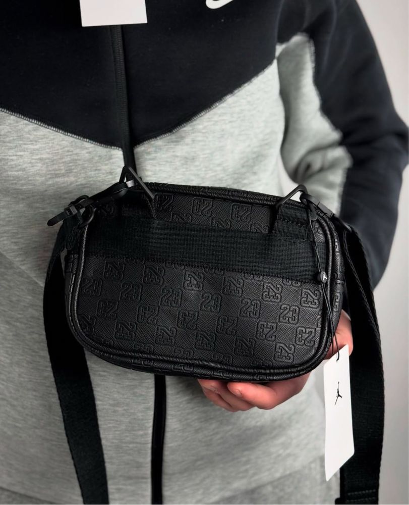 ОРИГІНАЛ | Сумка Jordan Monogram Bag Black джордан найк мессенджер