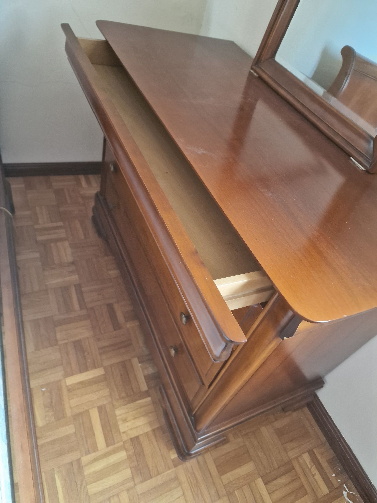 Mobília de quarto completa