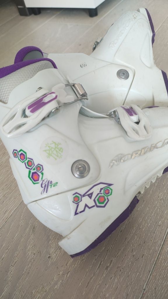Buty narciarskie dziecięce rozm. 30,5