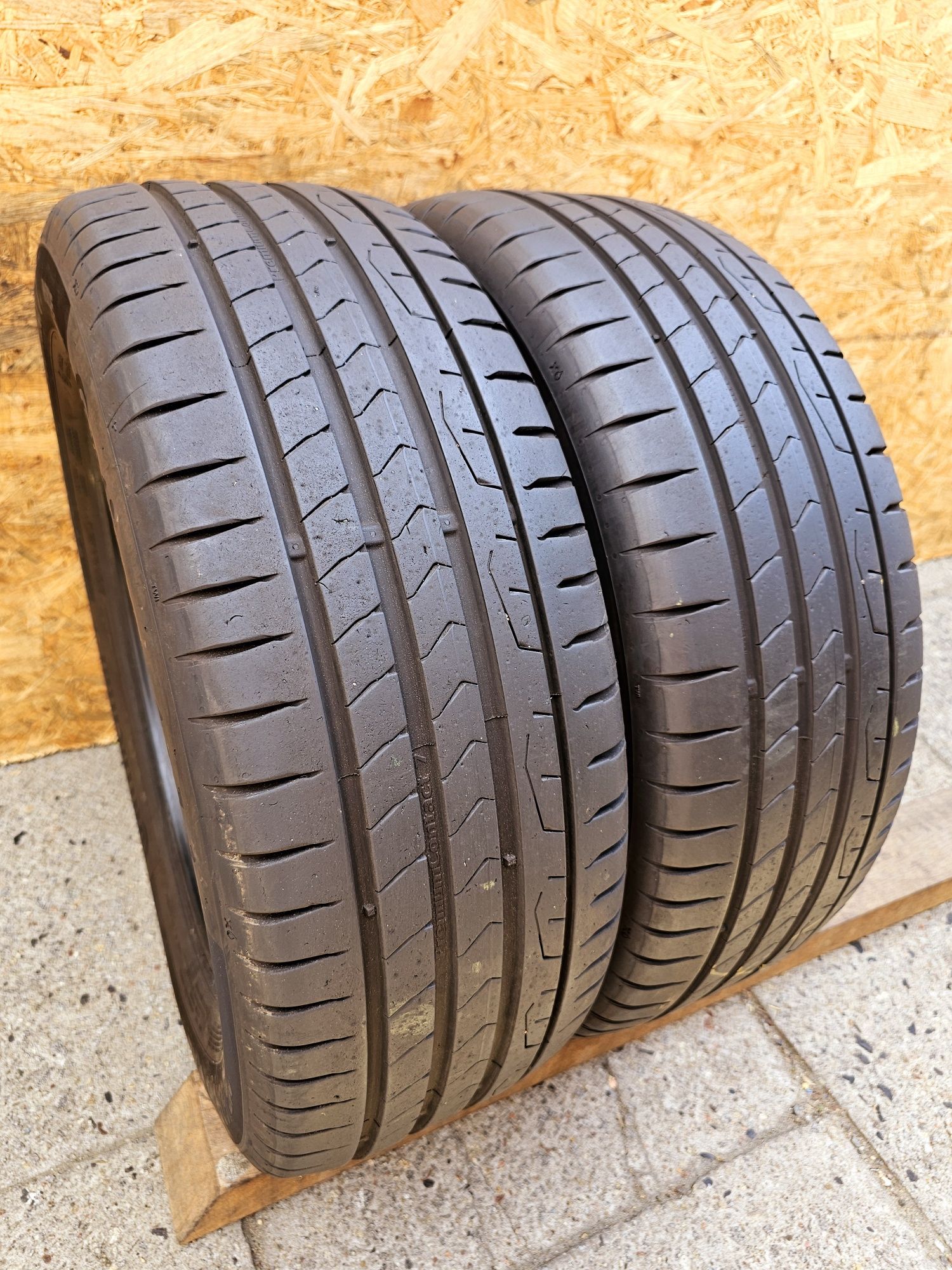 Idealne!!  2023rok!!  215/60 r16 Continetal Premium Contact 7