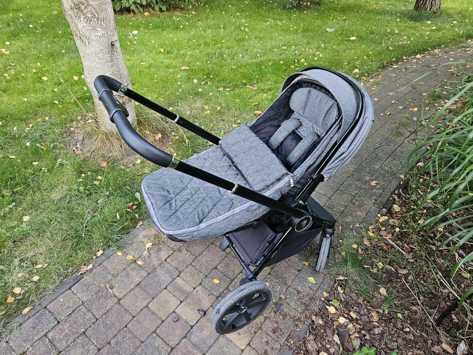 Wózek Venicci Tinum Upline 3w1 + śpiworek z wełny owczej gratis!