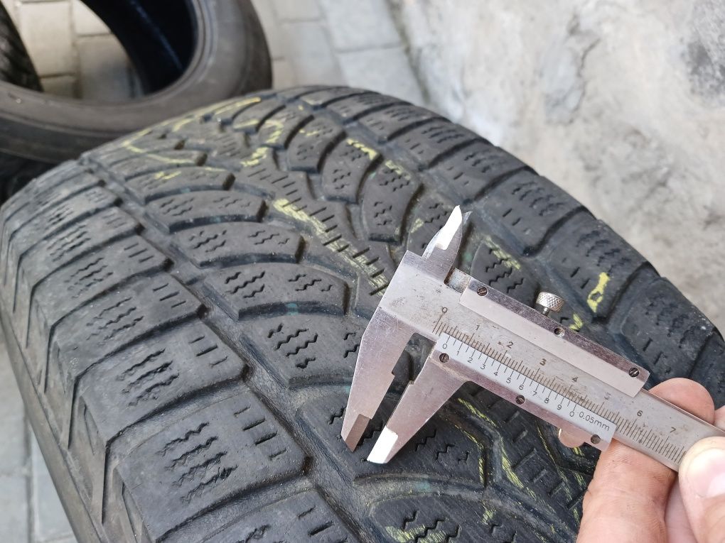 Шини зимові 235/60 R18 4шт.