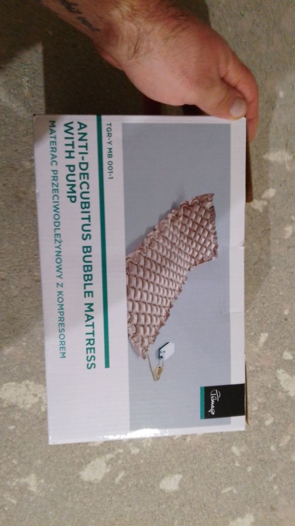 Materac przeciwodleżynowy