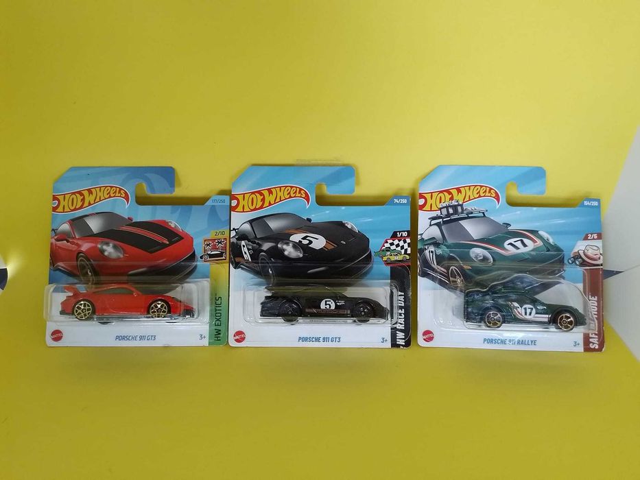 Hot Wheels Porsche 1/64 Mainline - Vários Modelos em Stock