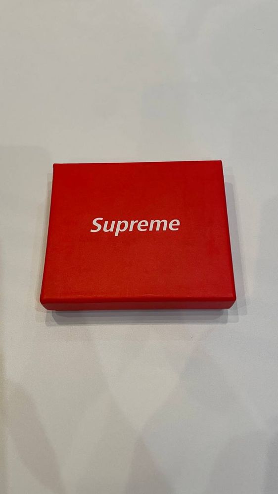 Гаманець Supreme