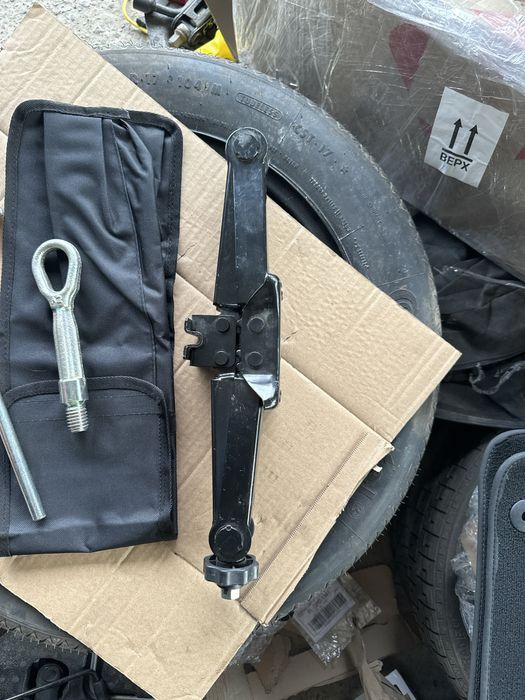 Домкрат mini countryman r60,r61