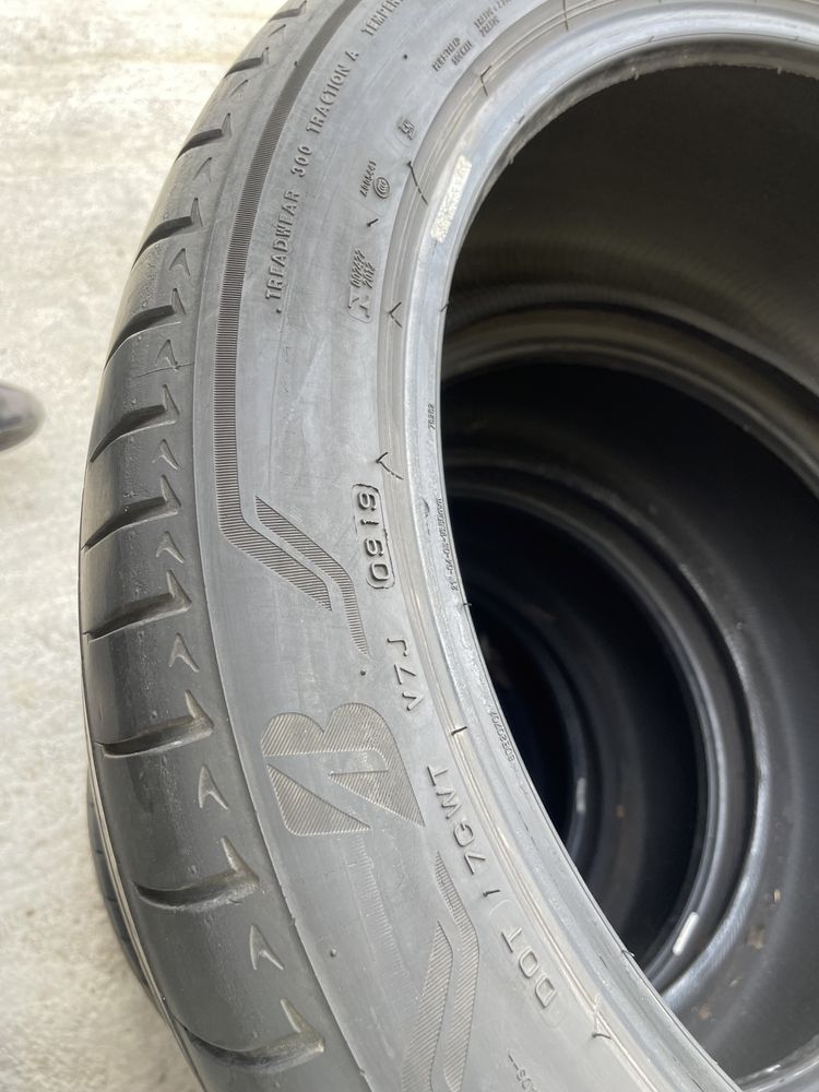 285/40/21 Bridgestone Alenza 001