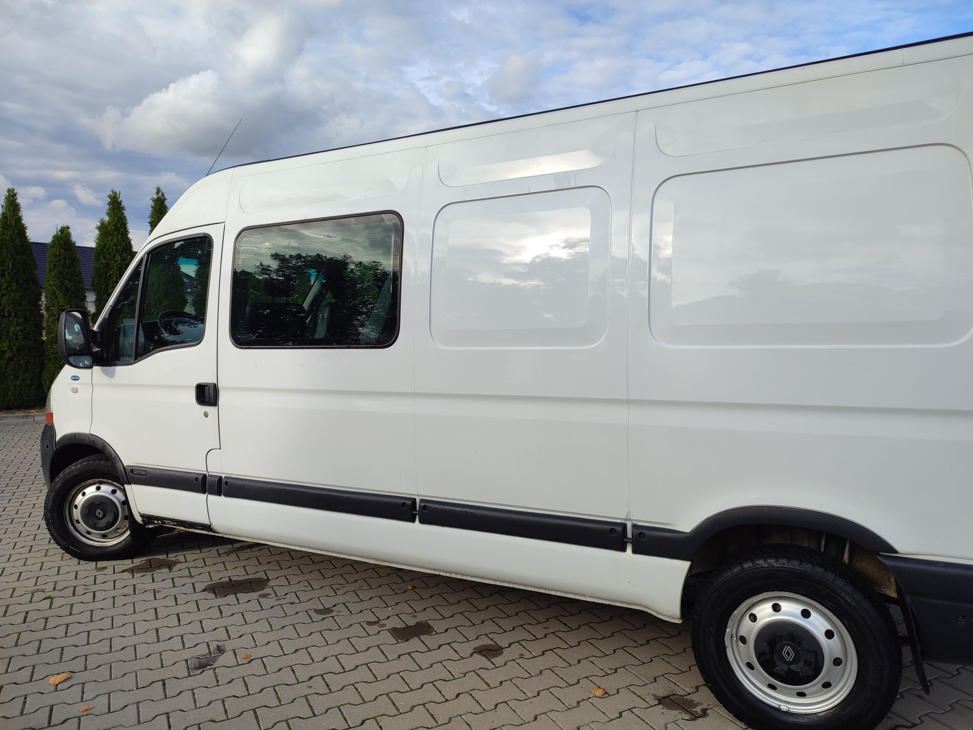 Renault Master II L3 H2 Brygadówka zabudowa 7 osobowa GRAU