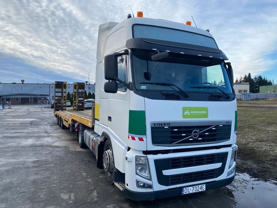 Volvo FH4XT z naczepą Berger N-34  Volvo FH4XT z naczepą Berger N-34