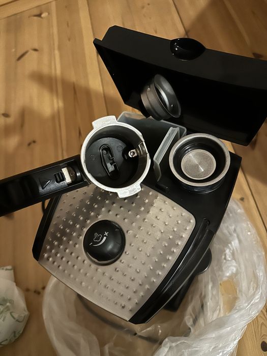 Ekspres DeLonghi EC151.B