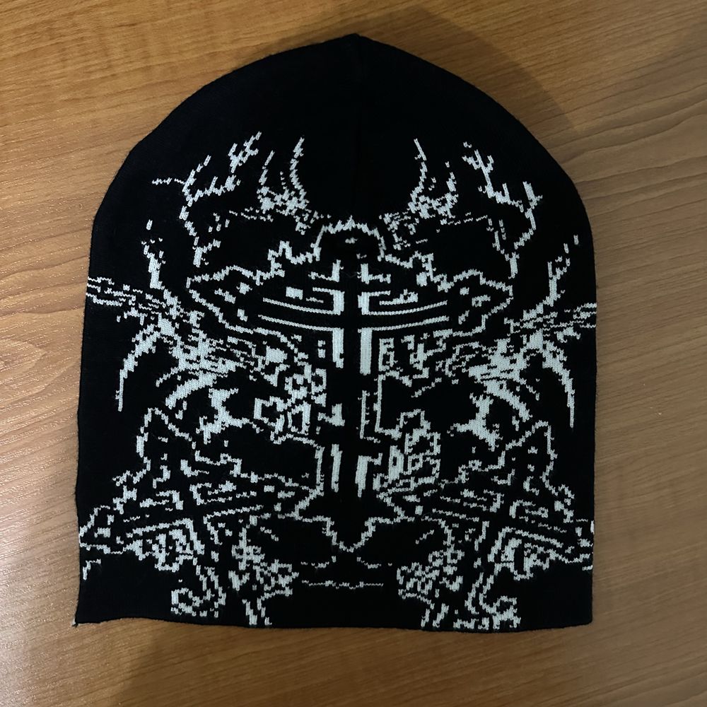 sk8 y2k grunge cross hat шапка с крестом