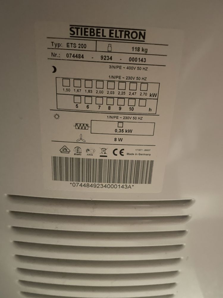 Piec akumulacyjny STIEBEL ELTRON ETS 200 i ETS 300
