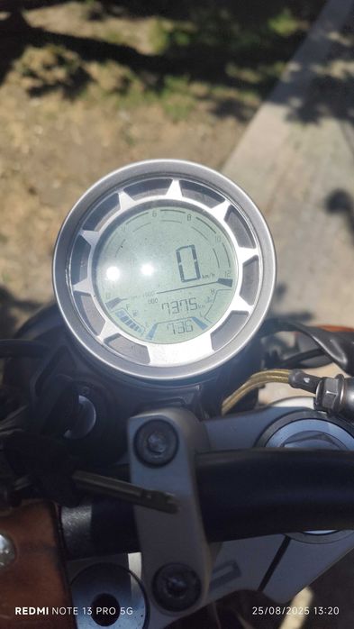 Mondial HPS300cc única em Portugal