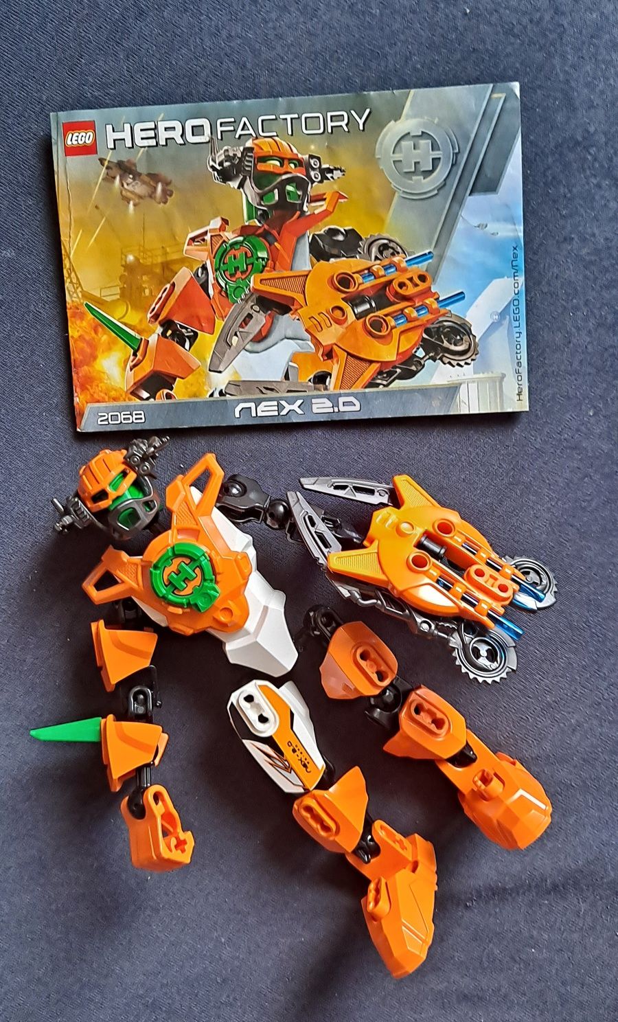 Lego 2068 Hero Factory Nex 2.0