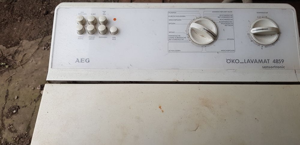 Стиралка, пральня *машинка* АEG